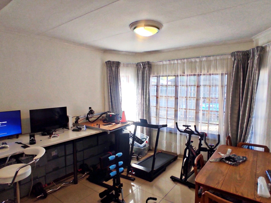 3 Bedroom Property for Sale in Sasolburg Ext 4 Free State